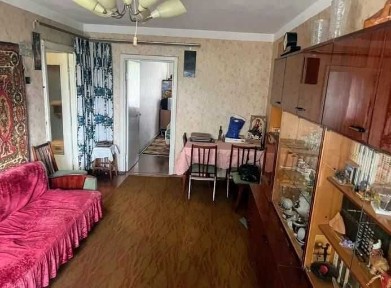 Продам 2-хком на Польовій