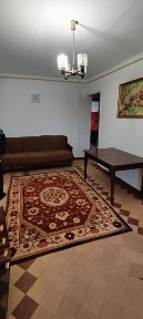 Трикімнатна в центрі