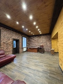 Оренда приміщення 50 квм. Фасадний вхід. (Торг)