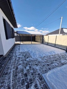 Продам новий будинок 105 м2 з ремонтом