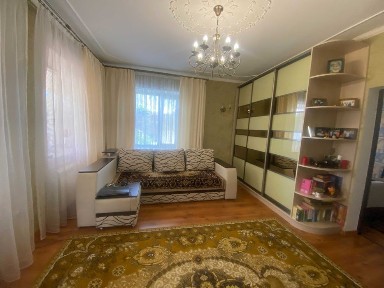 Сучасний капітальний будинок в Овідіополі