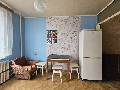 Здам в оренду 3 кім. квартиру на ж/м Ломівский (Фрунзенский).