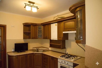 Постанови/ Продаж 4 кім. квартири /Б. Хмельницького