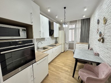 Оренда 2 кімнатна квартира на проспекті Чорновола