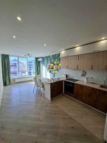 Здається простора за затишна 3-к квартира з ремонтом в ЖК Варшавський