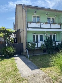 Продається котедж