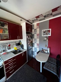 В Продажу 3 к к в Інгульському районі з ремонтом