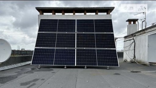 Власник. Квартира 3 кімнатна