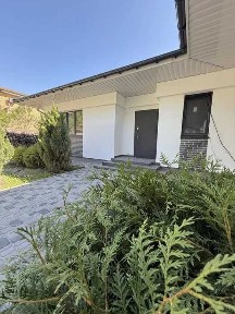 Якісний будинок 110 м² у с. Іванковичі, ГАЗ, поруч ліс, озеро і школа