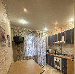 Продам 3-кімнатну квартиру. Північний