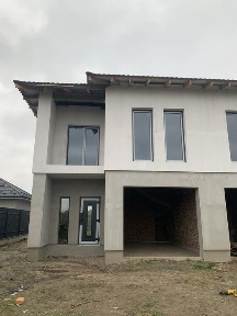 Продаж дуплексів в Рованцях