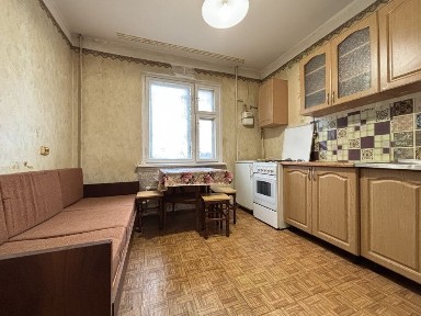 Київська область, Вишневе