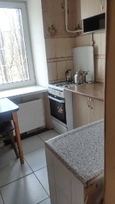 Оренда 1-к. квартири. Метро Дорогожичи. 2 поверх. Газ. Теліги, 53.