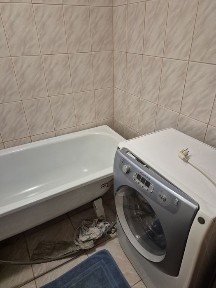 Здається двохкімнатна квартира Росвигово.