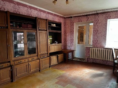 Продається 5-кім будинок на Басах з усіма зручностями