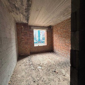 Велика 3 кімнатна квартира під ремонт! Буча!