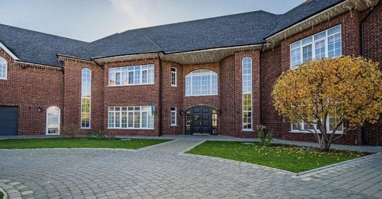 Продаж будинку, Лісники, 1267м2, 70с, басейн, сауна