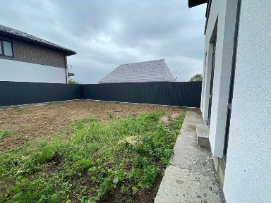 Будинок 120 м² з газом і асфальтованим під'їздом-4 окремі кімнати, 5 с