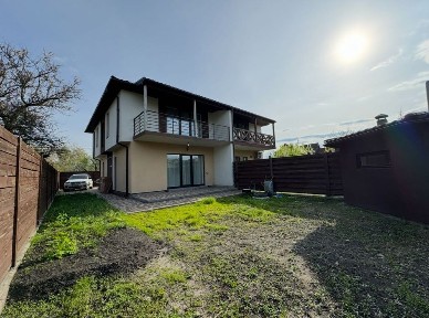 Продаж будинку (дуплекс), вул. 93-я Садова, Осокорки, метро Славутич.