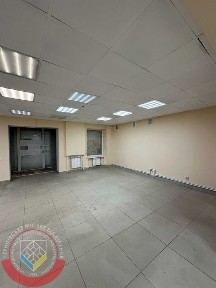 RLT I01 Оренда фасадного приміщення по пр. Левка Лук'яненка