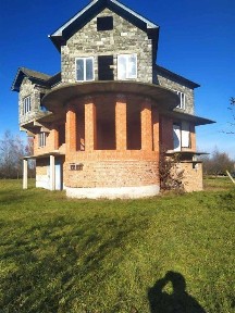 Продається будинок поблизу Франківська, у мальовничому с. Ганусівка