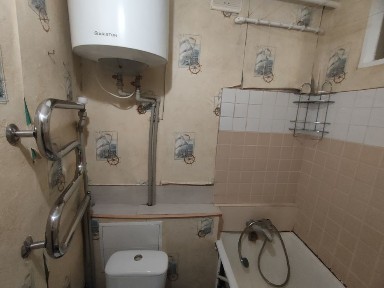 Продам 1 кімнатну квартиру з індивідуальним опаленням!