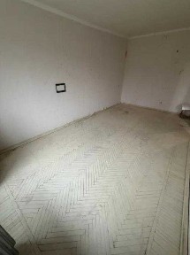 Продаётся однокомнатная квартира под ремонт в отличном месте!