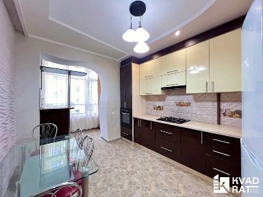 Продаж Затишна 2х кім! Меблі та Техніка 3 поверх Терміново