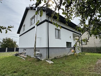 Продаж будинку у Яворові біля Львова