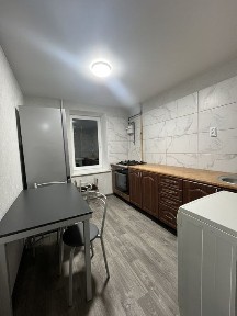 Продам 1 кімнатну ПЗР