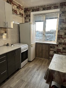 Продам 2-кімнатну квартиру на вул. Аудиторна ( р-н І. Мазепи)