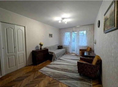 Здам 3-ну квартиру біля парку Орлятко