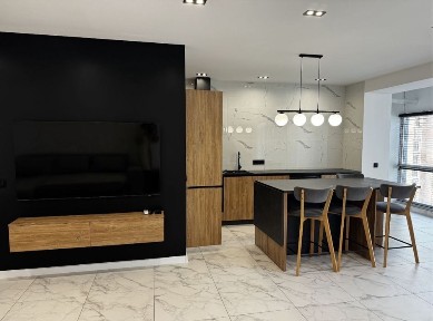 Красива дизайнерська 3к квартира в центрі міста!