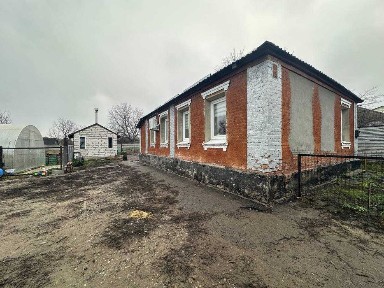 Продам капітальний будинок 5-7 хвилин від метро Індустріальна, 65 кв. м