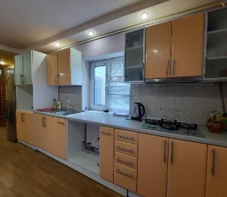 Продам добротний дом у Київському районі на Журавлевке