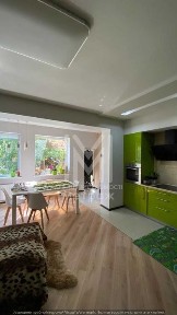 Продам 2х эт дом, м. Студенческая, пр-т Тракторостроителей (код 4756)