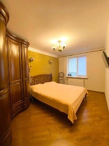 3к на центральній Митниці