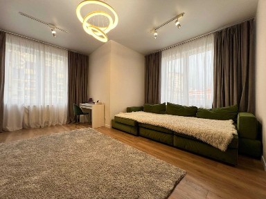 Дмитрівська 82, евро ремонт.