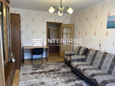 Продаж 1к. квартири з ремонтом, вул. О. Пчілки, Позняки, поряд метро