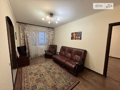 Оболонський проспект, мікрорайон Оболонь, район Оболонський, Київ, метро Героїв Дніпра, просп. Оболонський 36А • ID 33693234