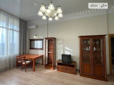 Харківське шосе, район Дарницький, Київ, метро Харківська, шосе Харківське 19А • ID 33671501