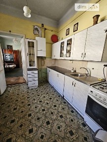 Довготривала оренда 2к квартири на вул. Меретина 5 • ID 33657410