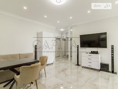 Довготривала оренда 2к квартири на узвіз Кловський 7 • ID 33638601