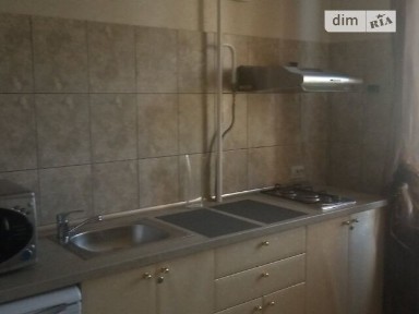 Довготривала оренда 1к квартири на вул. Сімферопольська 19 • ID 33595637