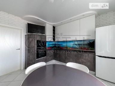 вулиця Авіаконструктора Ігоря Сікорського, мікрорайон Сирець, район Шевченківський, Київ, вул. Авіаконструктора Ігоря Сікорського 4В • ID 33577859