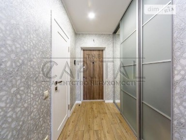 Тадея Рильського бульвар, район Голосіївський, Київ, бул. Тадея Рильського 1 • ID 33576569