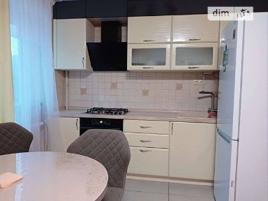 Довготривала оренда 2к квартири на просп. Поля Олександра 44 • ID 33563042