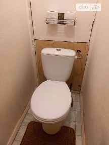 вулиця Патріарха Мстислава Скрипника, мікрорайон Солом'янка, район Солом'янський, Київ, метро Вокзальна, вул. Патріарха Мстислава Скрипника 7 • ID 33538975