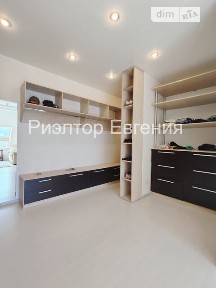 Середньофонтанська вулиця, район Приморський, Одеса, вул. Середньофонтанська 19Б • ID 33520673