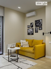 вулиця Ґарета Джонса, мікрорайон Лук'янівка, район Шевченківський, Київ, метро Дорогожичі, вул. Ґарета Джонса 12В • ID 33485698